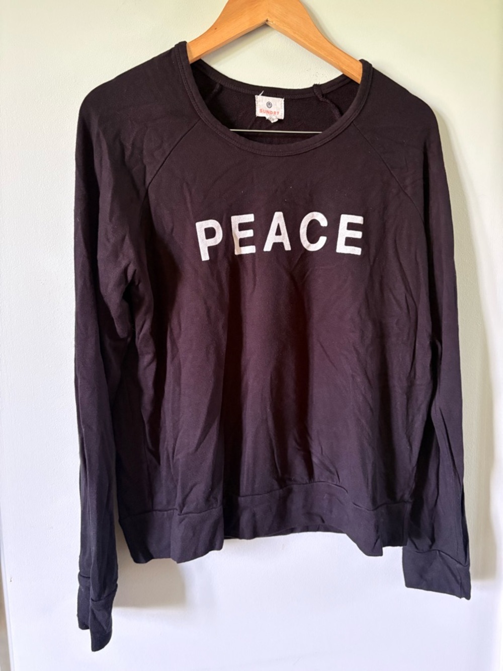 Sundry Sweatshirt - Peace & Love Made in The USA
